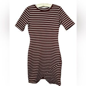 Iris Body Contour Dress With Stripes size medium